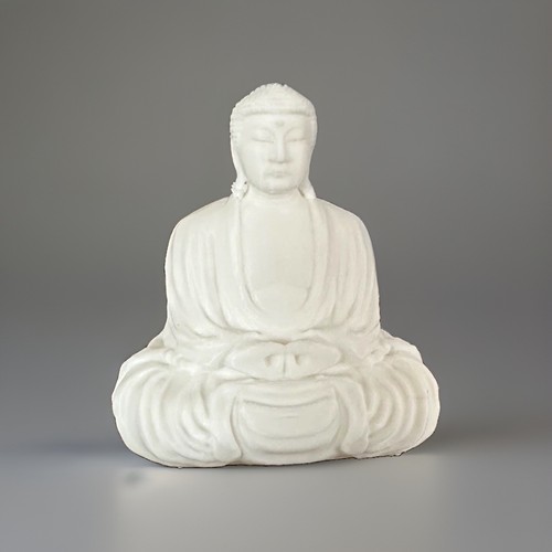 Weiße sitzende buddha statue - sitzende,