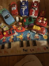 Großes Paket Baby-/Kleinkindspielzeug mit Musik & Fahrzeugen Auto
