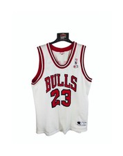 Vintage Chicago Bulls away Jersey 1990s (L) #23 Jordan Champion NBA