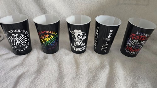 Konzert becher tote hosen - becher, "tote