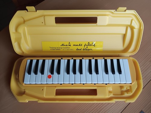 Suzuki melodion - suzuki,