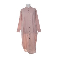 Rabens Saloner, Blusenkleid