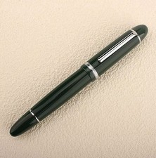 Füller Füllfederhalter