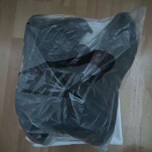 Schwarze 270er