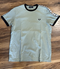 Fred Perry Ringer Shirt / T-Shirt Größe L 100 % Original M6347 grün