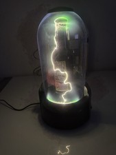 Leuchtreklame, Partykeller