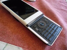Sony Ericsson Aino U10i -