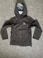 Arc’teryx GORE-TEX Herrenjacke – Größe L – schwarz – Neuer Zustand 