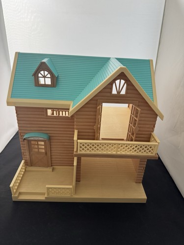 Sylvanian families larchwood - families,