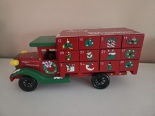 Befüllbarer Adventskalender LKW  aus Holz