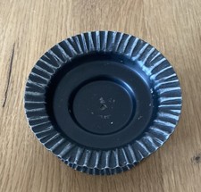 Kerzenständer, schwarz. Metall Schmiedeeisen. Durchmesser  oben 11 unten 9 cm!