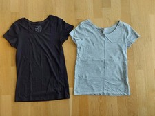 2 T-Shirts 2 XS von Primark Top Zustand Grau Schwarz