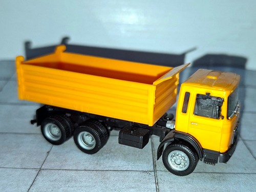 Herpa roman diesel lizenz - -,