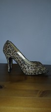 Ungetragene Peeptoe Pumps High