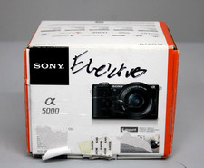 Sony Alpha 5000 Systemkamera Full HD, 20 Megapixel  7,6 cm 3 Zoll Schwenkdisplay