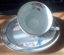 Sehr hübsches Porzellan-Gedeck Rosenthal Selb Bavaria - Blumenmuster m. Goldrand