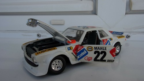 Bburago italy mercedes - bburago, 1/24: