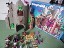 4435 Barbarenruine Burg aus 2004 orginal verpackt mit allen Teilen top