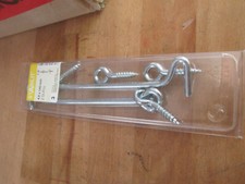 2 Sturmhaken mit Öse Haken