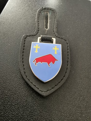 Brustanhänger