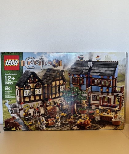Lego 10193 castle - castle,