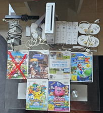 Nintendo Wii - Weiß mit 4