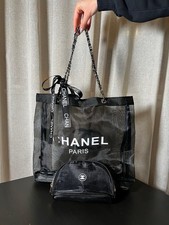 Neue Chanel Tasche Beauty Mesh