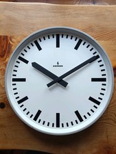 Siemens Wanduhr 42,50 cm für