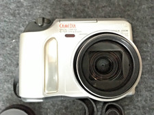 Olympus C725 Ultra Zoom Digicam CCD Sensor  Elektronischer Sucher Guter Zustand