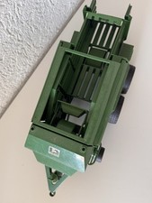 Bruder John Deere Großballenpresse Spielfahrzeug