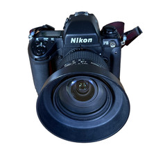 Professionelle SLR Nikon F5 + Nikkor AF 24-120mm – Top-Zustand, wenig gebraucht