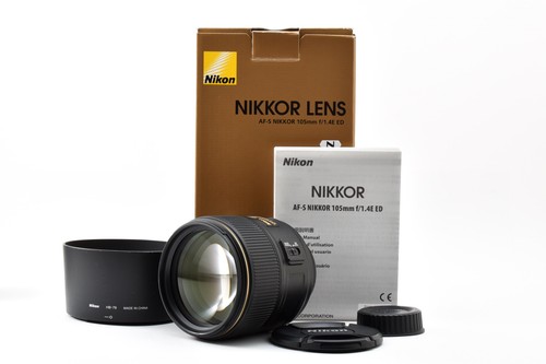 Top neuwertig mit box - box], nikon