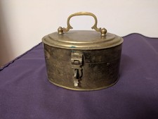 Schöne alte  Messingdose Mit