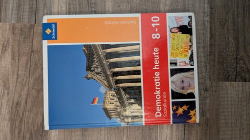 Demokratie heute 10 - 8, -10