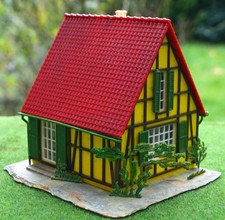 Faller H0 B 250 Fachwerk-Wohnhaus gelb, 60er Jahre, vmtl. Fertigmodell, vintage