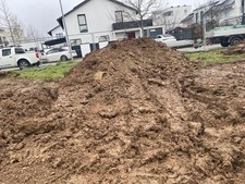 ca. 300 Kubik Erdaushub zu verschenken. 71101 Schönaich