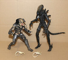 ALIEN & PREDATOR McFarlane Movie Maniacs Deluxe Box Set Action Figure Figur 2002