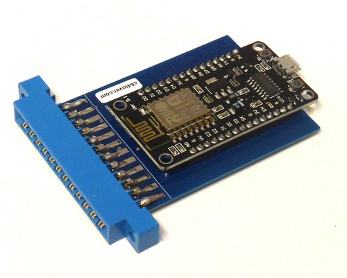 Commodore 128 wifi - 64,