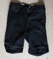 Kurze schwarze Jungenhose vor 1945 - Original
