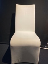 Stuhl weiß, Hochlehner, vermutlich Potocco, Ausstellungsstück