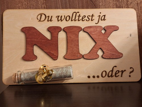 Gelasertes geschenk gutschein - gelasertes,