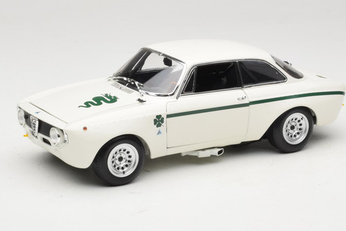 100120501 alfa romeo gta 1300 - 100120501,