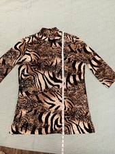 Ladies Susan Graver XS Animal
