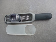 Mehrzweckreibe Zesterreibe mit