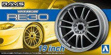 19 Zoll RAYS Volk Racing RE30 Reifen & Felgen Set 1:24 Model Kit Aoshima 053812