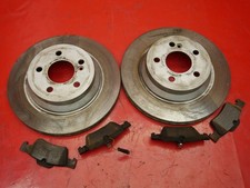 Bremsscheiben Mercedes W211 S211 E-Klasse Bremsbeläge Satz A2114230912 hinten/45