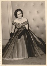 Vintage Foto Hübsche Frau im Abendkleid Mode 50/60er Jahre