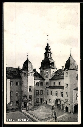 Küstrin schlosshof - küstrin,,