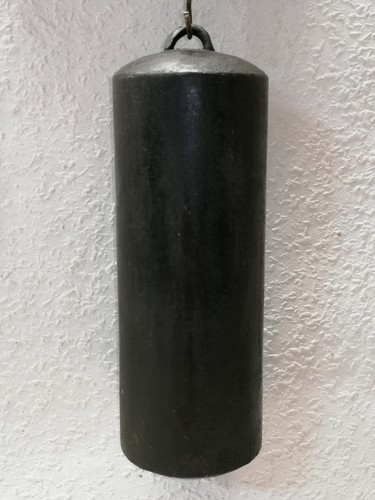 Uhrengewicht ca 247 - kg,, ca.
