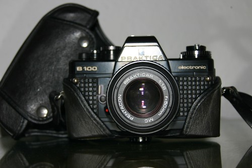 Praktica 100 electronic - praktica, b